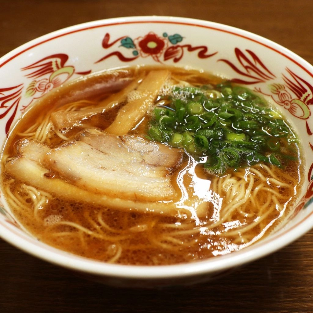 醬油タレ 以濃口醬油為主體,經常混合兩種以上的醬油,常利用昆布、魚介等增加鮮味,再用鹽調整鹽度