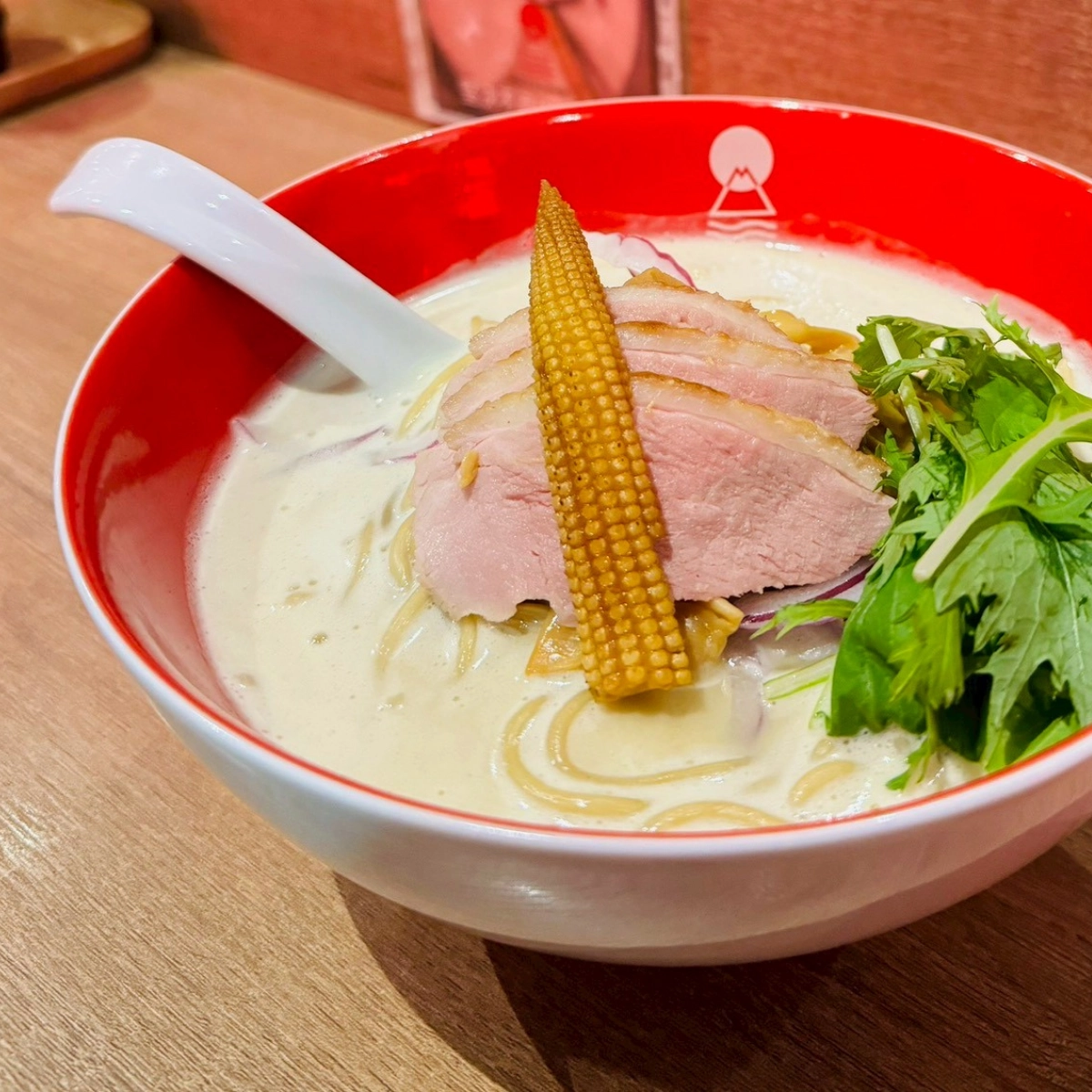 MEN EIJI 北海道鴨白湯拉麵