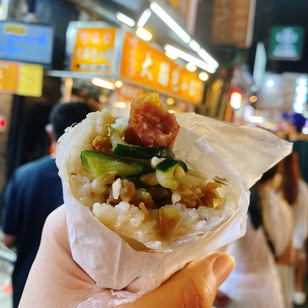 官芝霖大腸包小腸